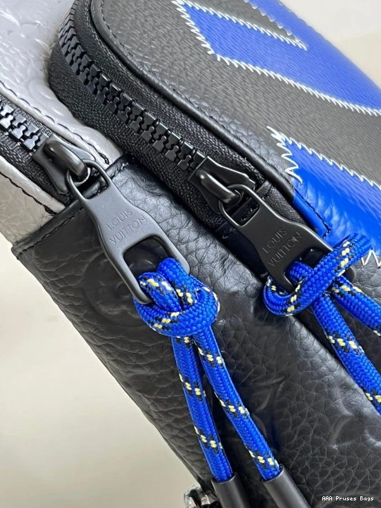 AAA Pruses Bags AVENUE SLINGBAG LOUIS VUITTON 0711